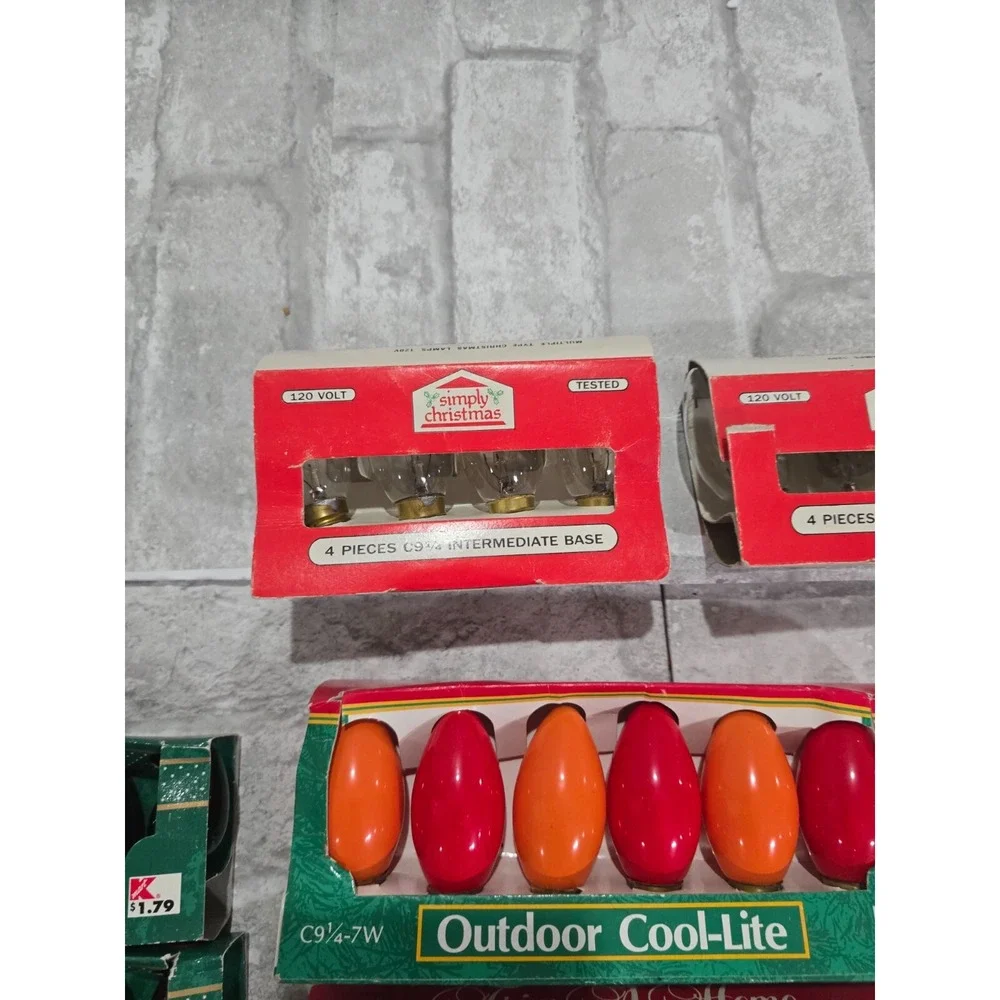 60 Colored C9-1/4 7 Watt Outdoor Cool-Lite Bulbs Vintage untested Christmas C7